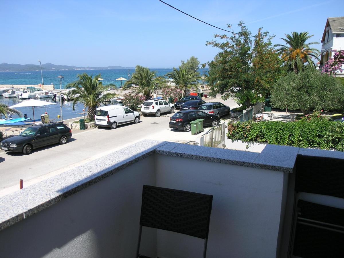 Vala Apartmani Bibinje Exterior foto