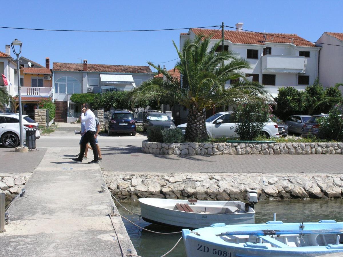 Vala Apartmani Bibinje Exterior foto