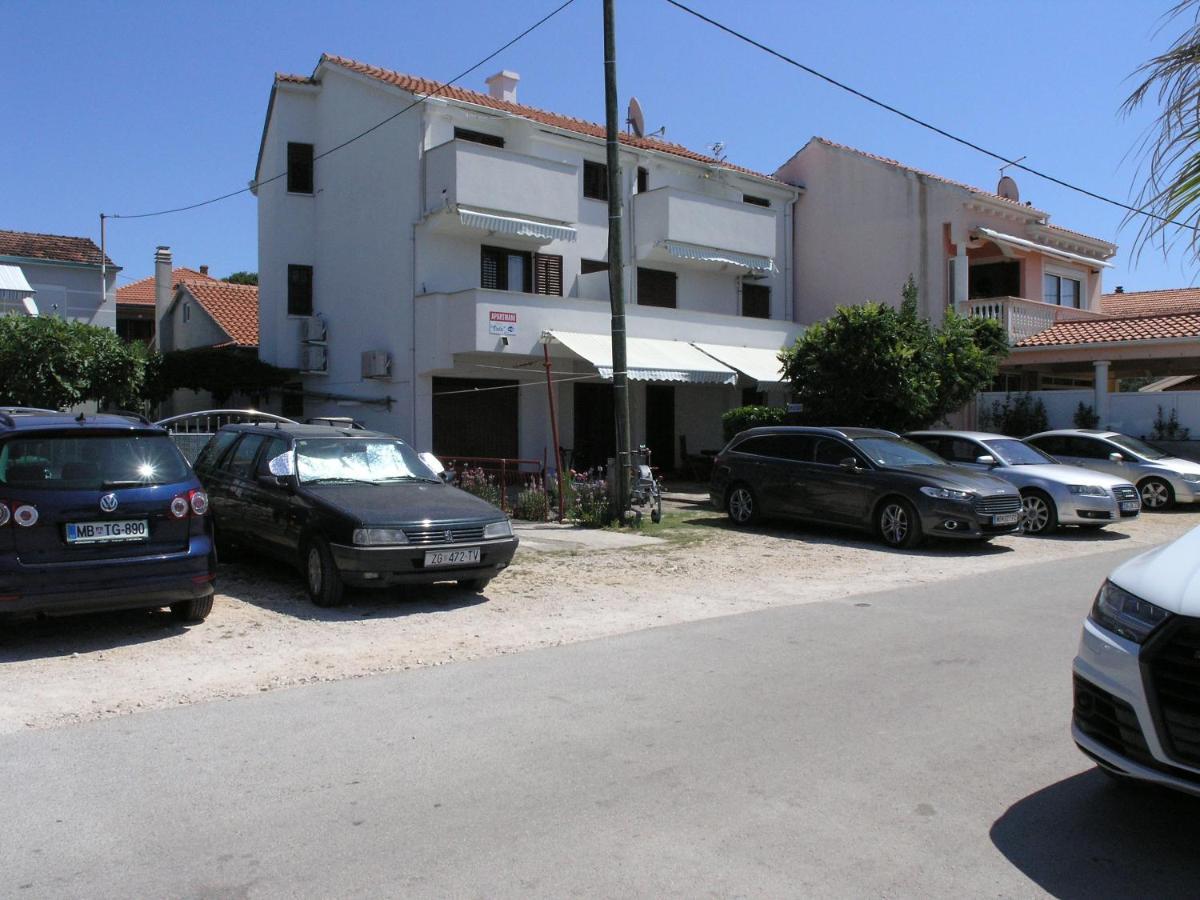 Vala Apartmani Bibinje Exterior foto