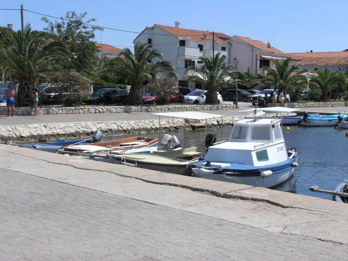 Vala Apartmani Bibinje Exterior foto