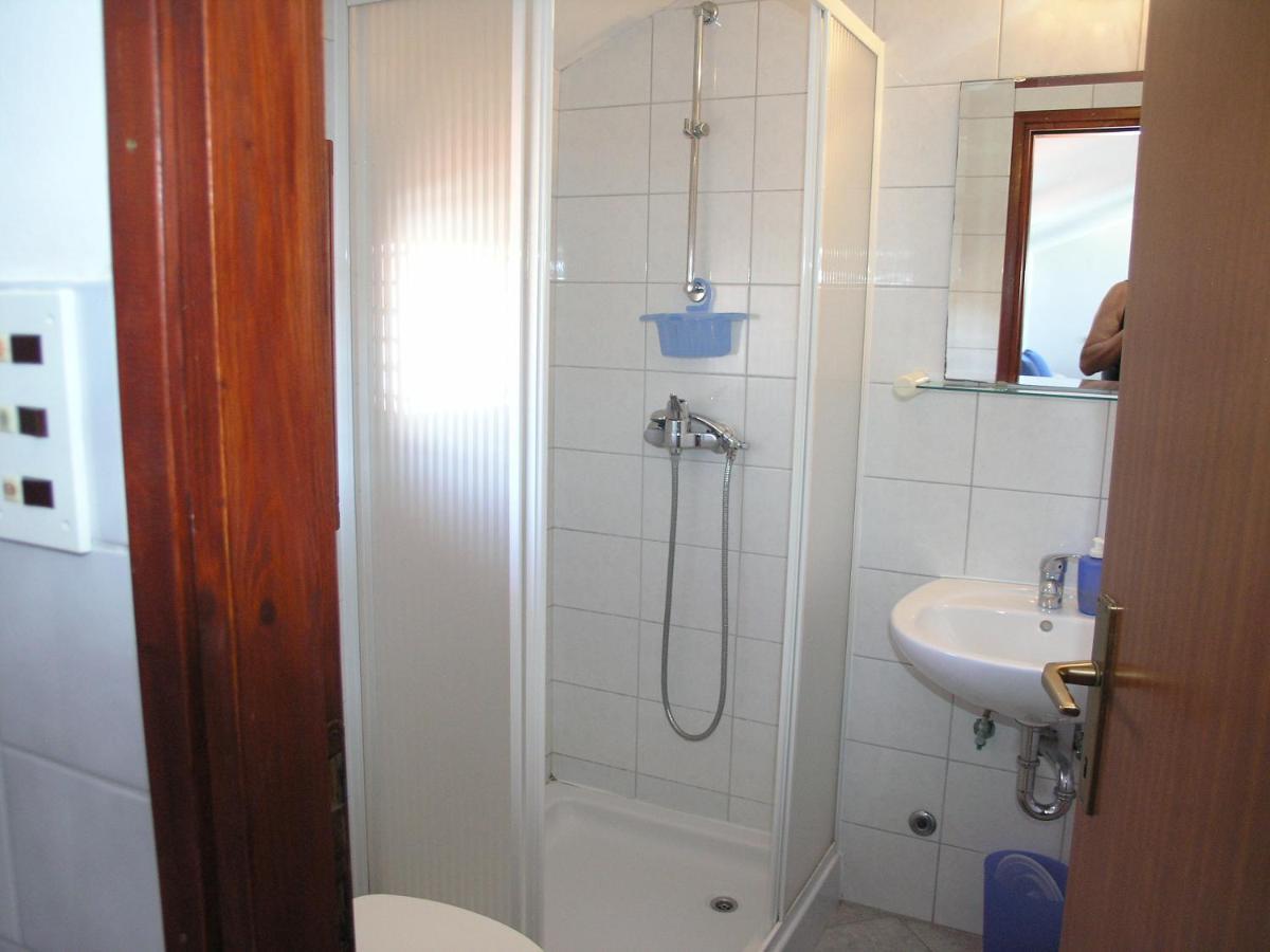 Vala Apartmani Bibinje Exterior foto