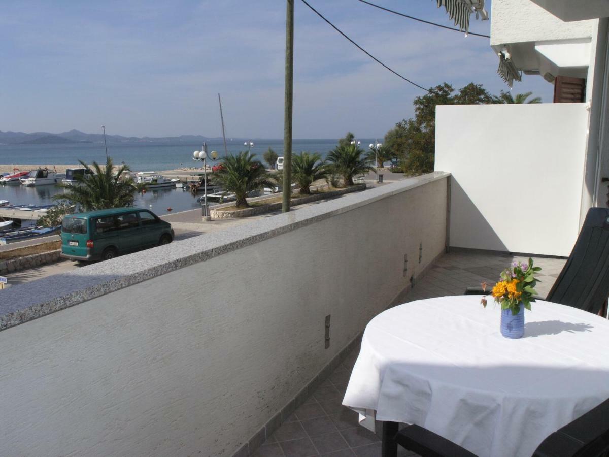 Vala Apartmani Bibinje Exterior foto