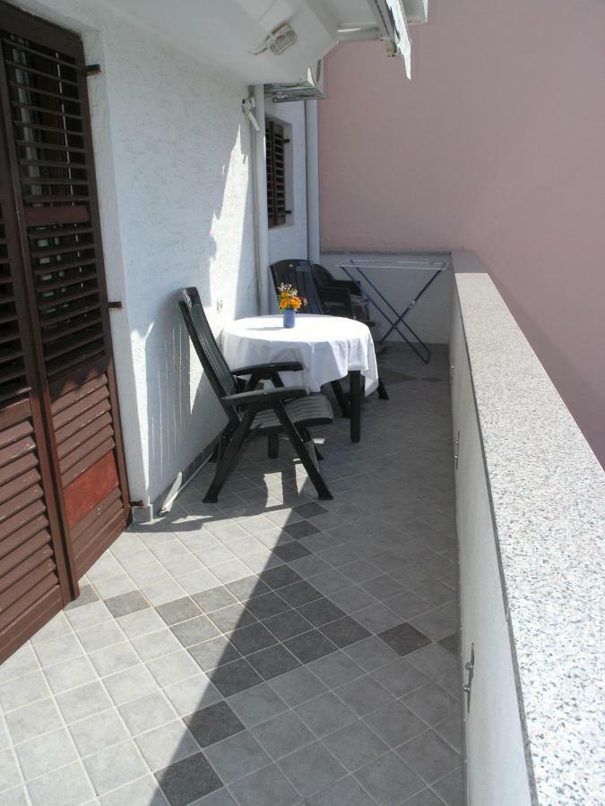 Vala Apartmani Bibinje Exterior foto