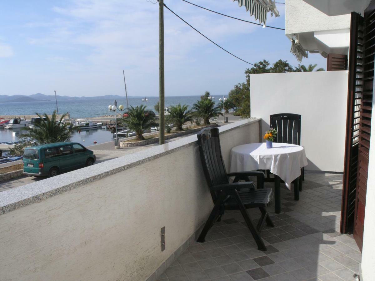 Vala Apartmani Bibinje Exterior foto